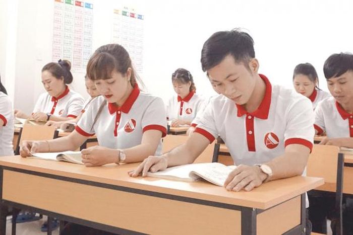 Lao động Việt Nam sang Nhật Bản đang phải chịu chi phí cao.