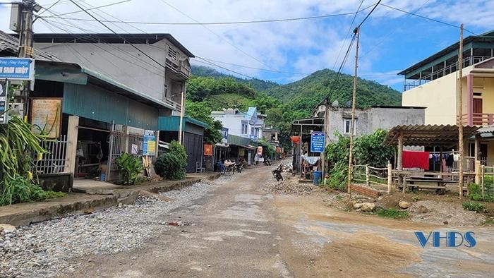 Nhờ làm tốt công tác XKLĐ, đời sống của người dân bản Pùng, xã Quang Chiểu đã khởi sắc.